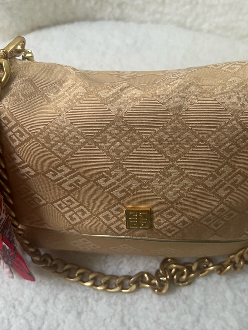 Givenchy Converted Beauty Bag to Gold-Tone Quilted Shoulder Bag - Picture 2 of 9